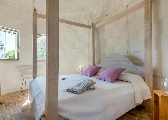 Trullo Contessina Villa *